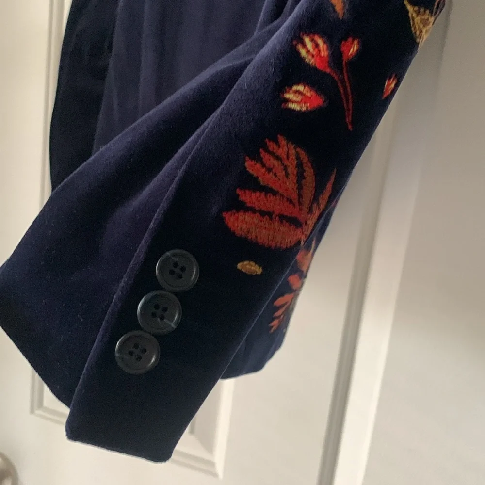 ASOS Men 2pc Blue Velvet Suit Personalized Floral Embroidered Lapel Designer - Picture 12 of 16